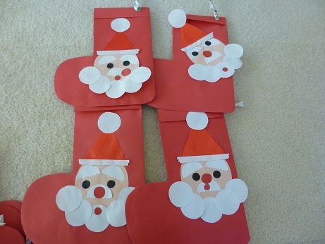 クリスマスブーツ製作 ２ ５歳児 ちっちゃな保育園スマイリー ブログ
